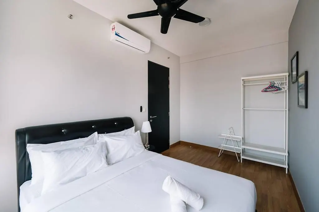 ג'ורג' טאון Seaview Tropicana218 3Br 2Cp 0*, ג'ורג' טאון